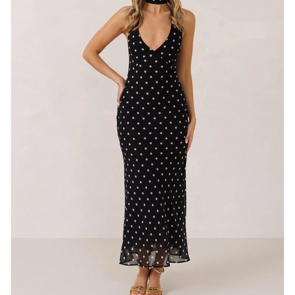 Park & Fifth Black and White Halter Maxi Dress